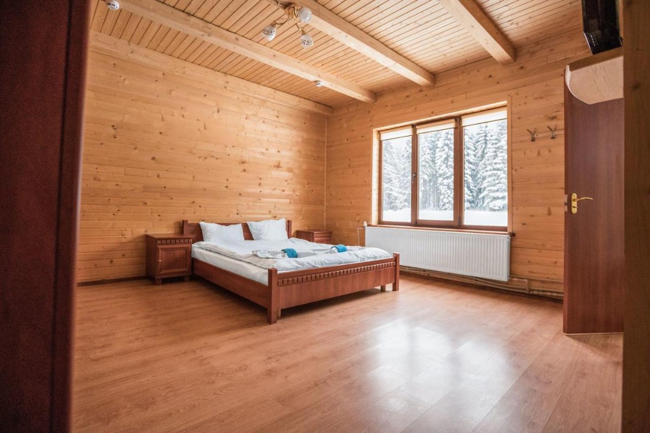 Yuraya Hotel Vorokhta Esterno foto