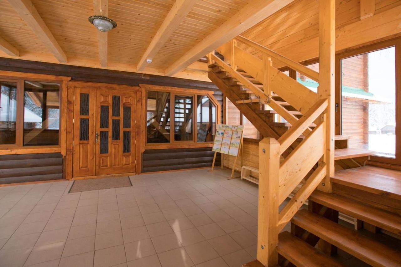 Yuraya Hotel Vorokhta Esterno foto
