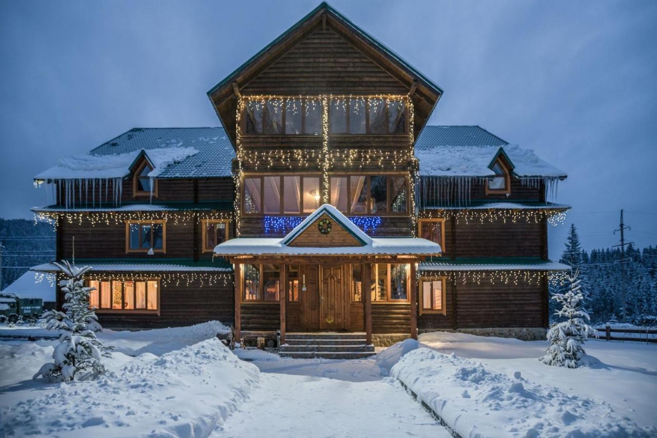 Yuraya Hotel Vorokhta Esterno foto